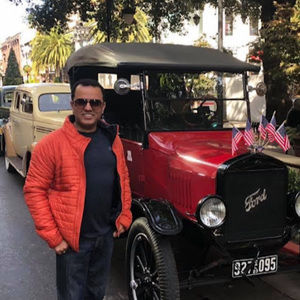 Meet your Posher, Nikhil